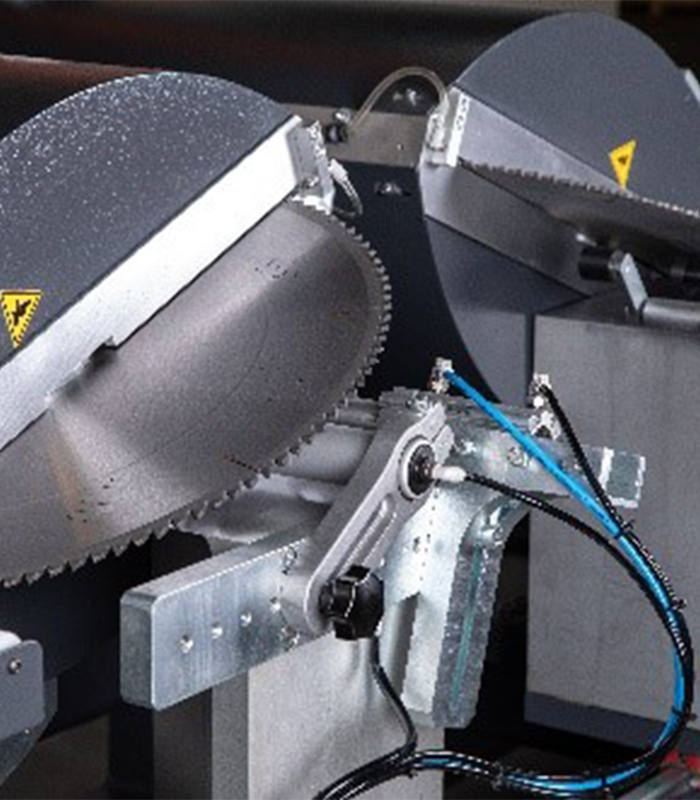 Cutting-Machines-DCA-440-4